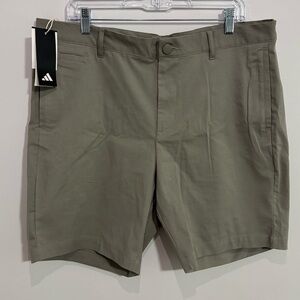 Brand new men’s Adidas golf chino Gray shorts
